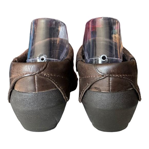 Merrell Luxe Wrap Chocolate Leather Studded Clog western Shoes size 8.5 - Picture 10 of 16